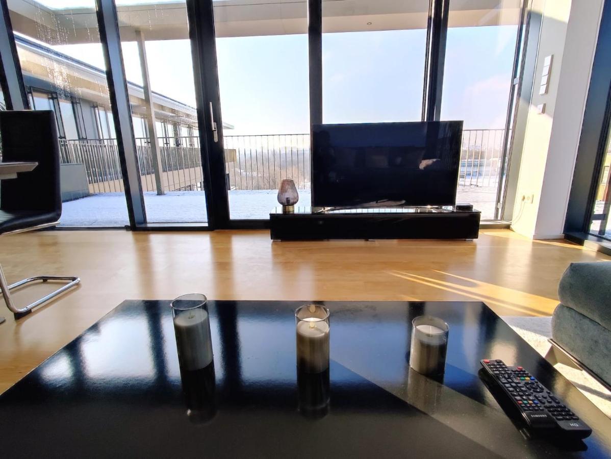 Panorama Apartment Vienna - Free Parking, Sauna & Fitness Bagian luar foto