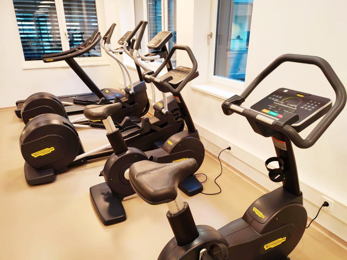 Panorama Apartment Vienna - Free Parking, Sauna & Fitness Bagian luar foto